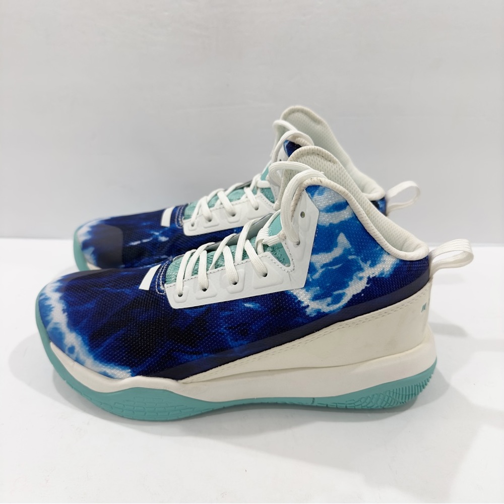 Moda Blue and White Women's Sneakers - Picture 5 of 7